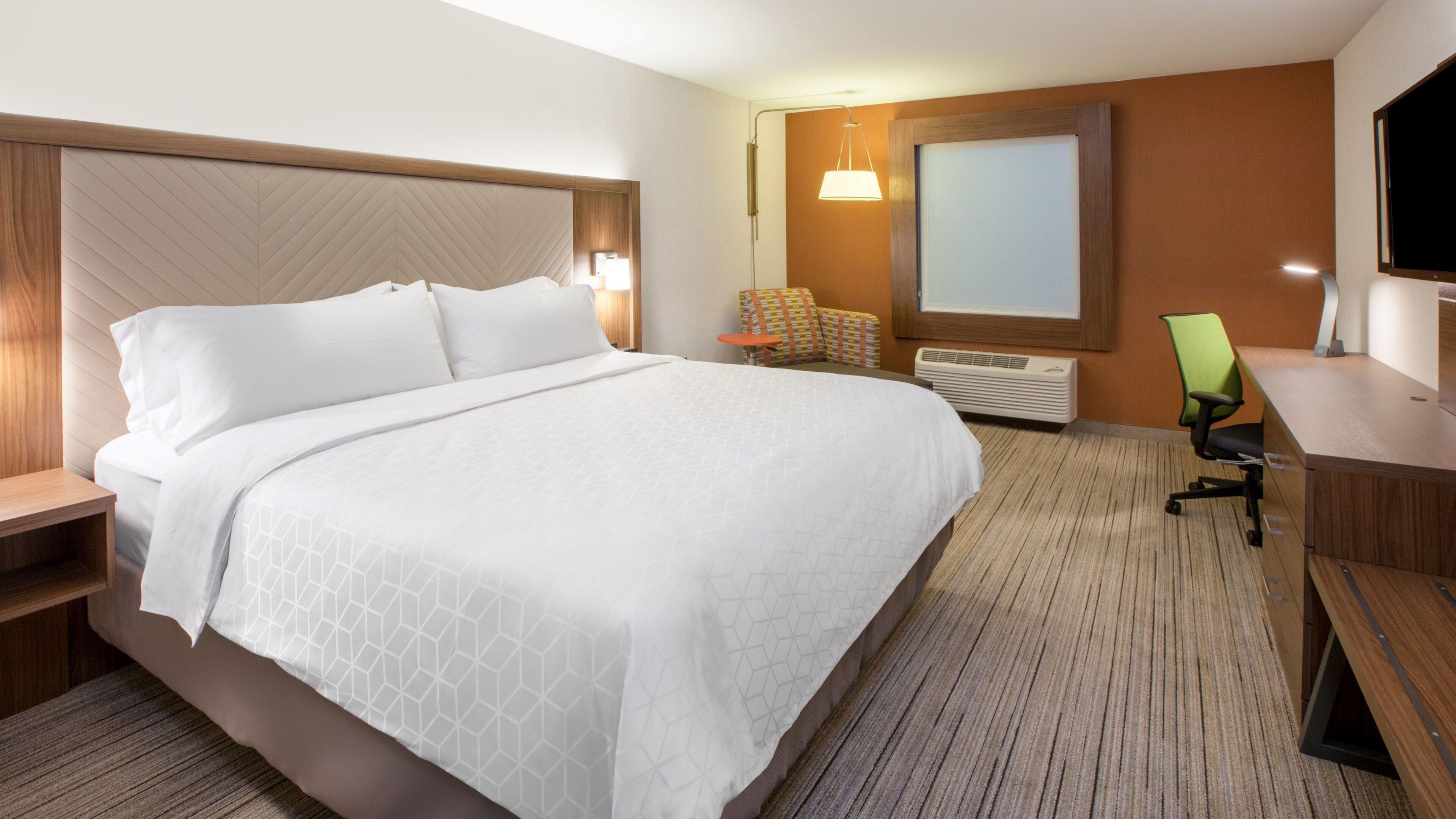 Holiday Inn Express Greensburg By Ihg Exterior photo